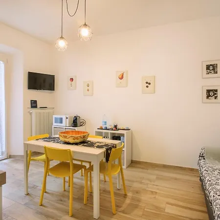 House 46 *