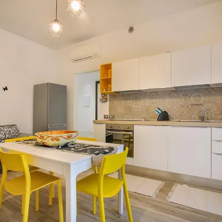 House 46 Апартаменты