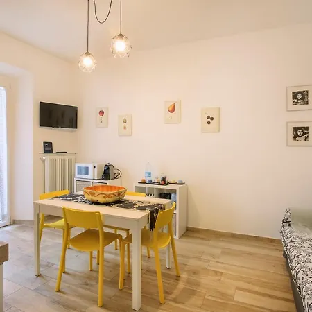 House 46 *